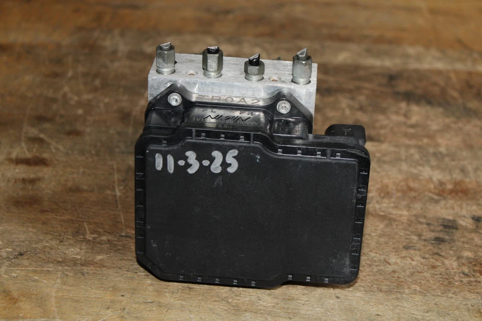 Модуль антиблокировочного тормозного насоса в сборе для Honda Civic ABS TR0A2 2012-2013 годов выпуска от оригинального производителя TR0A2 - Изображение 3 из 4