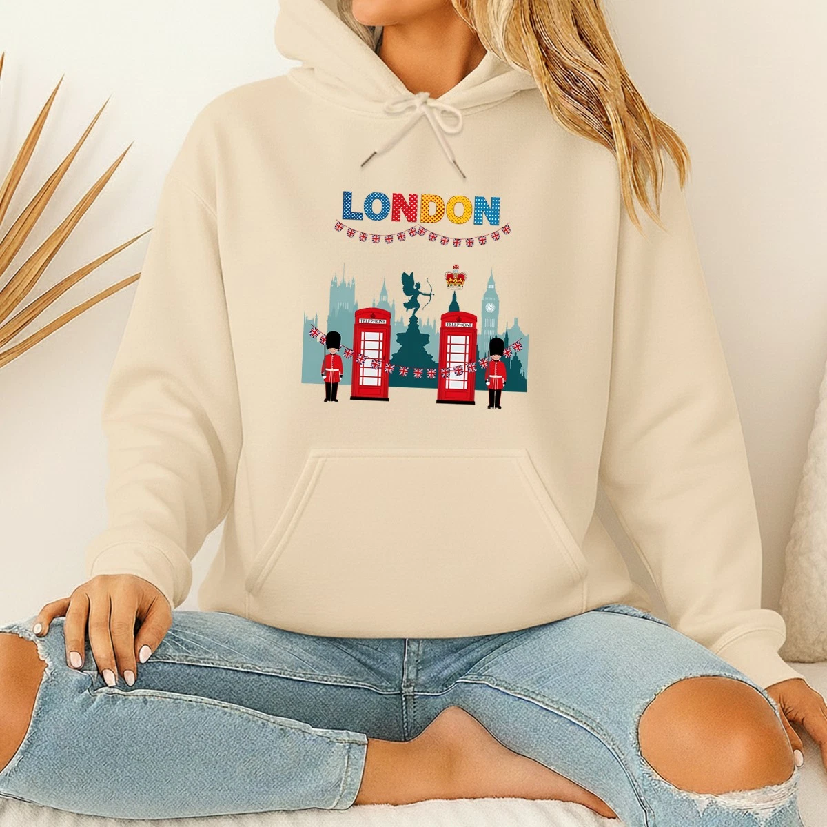 London Womens Hoodie London Travel Gift For Her
Opens in a new window or tab