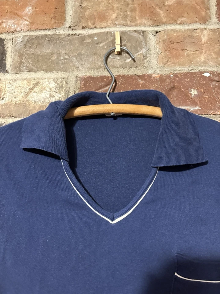 Camisa polo de algodón súper elástica azul marino vintage años 70 años 80 para mujer Foto 3 de 4