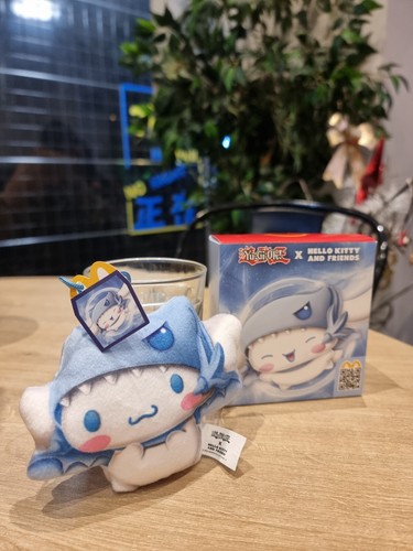 Set Of 8 Yu Gi Oh HELLO KITTY Happy Meal McDonald's SOFT TOY DOLL - 第 1/8 張圖片