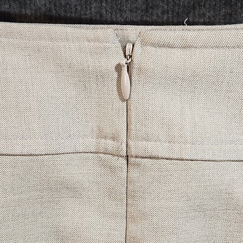 NWT The Limited Women's Size 0 Lined Mini Skirt Stretch Beige Khaki Buttons - Picture 5 of 13