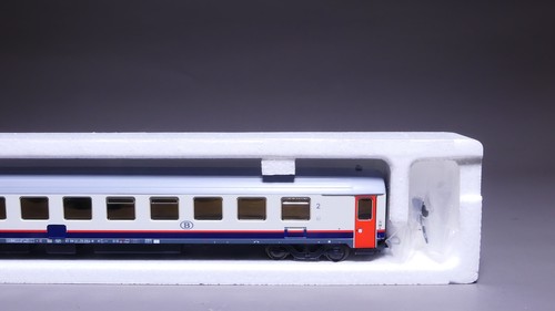 H0 DC LS Models 12019 Reisezugwagen 2. Kl. I10B AIRCO SNCB in OVP #2PR623 - Bild 3 von 4