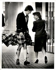 LG37 1985 Original Joanne Rathe Photo GLENEAGLES HOTEL SCOTTISH KILT IN BOSTON