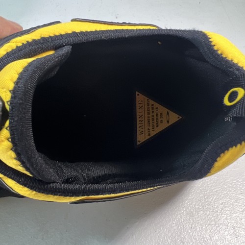 Oakley Teeth Black / Yellow 30060-018 Size 10 - Picture 12 of 24