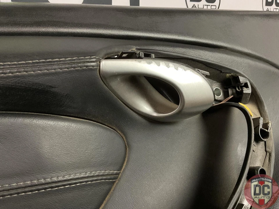 -2002 Porsche 911 996 левая дверная панель черная кожа 99655512107ETC 124919 - Изображение 4 из 4