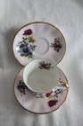 Vintage Paragon Fine Bone China Floral Design Footed Teacup and Saucer — photo 6