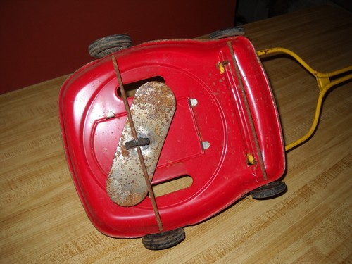Western Auto Wizard Clipper Gong Bell Toy Mower Vintage - Picture 5 of 6