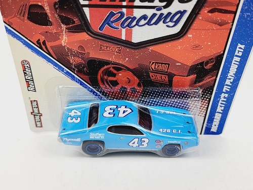 HOT WHEELS VINTAGE RACING PETTY'S '71 PLYMOUTH GTX NEW VERY NICE! N554 - Picture 4 of 8