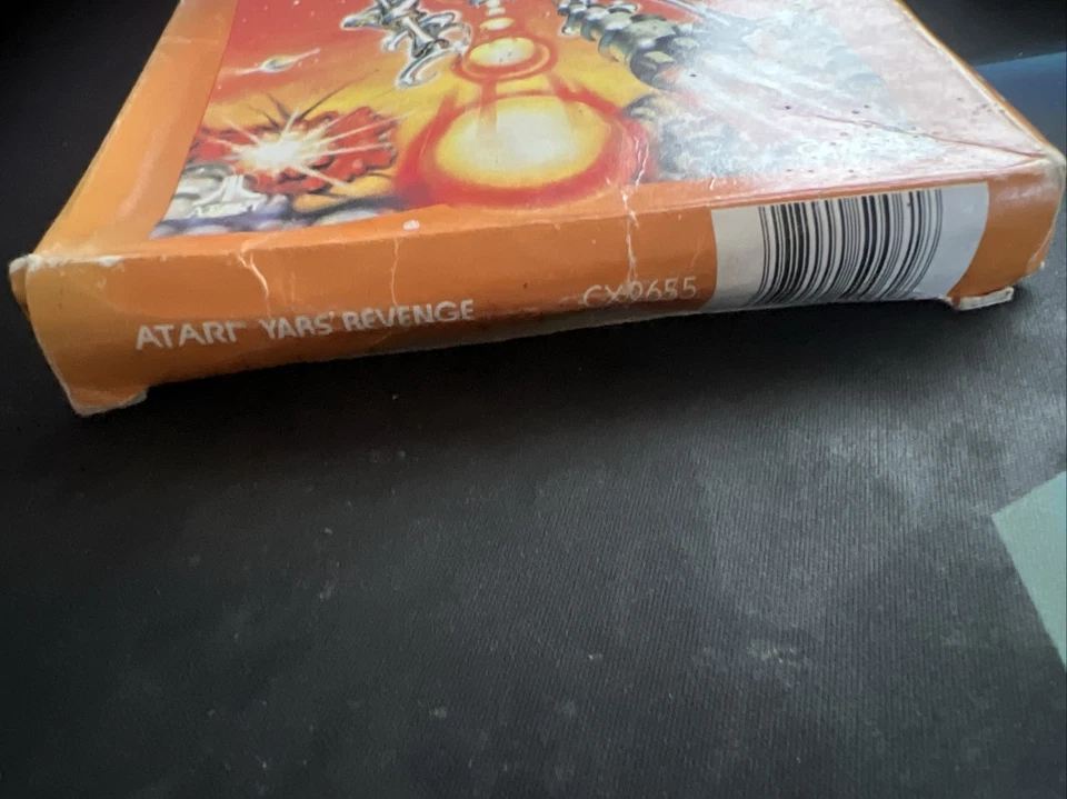 Yar’s Yars Revenge  Atari 2600 VCS  PAL With Manual Working COMPLETE - Image 4 of 4