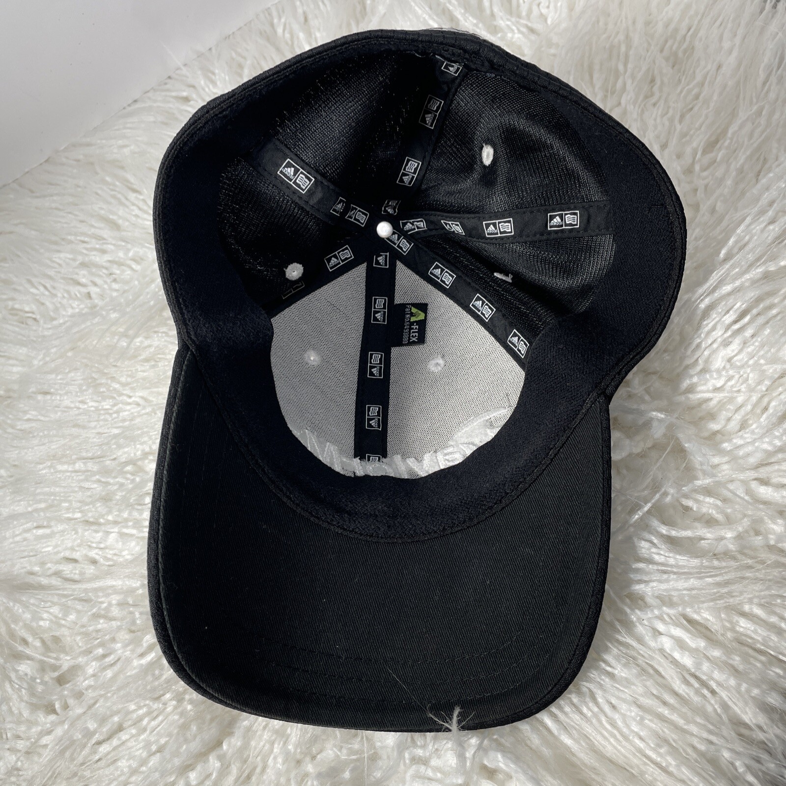 TaylorMade R1 Lethal Adidas Golf Black Fitted S/M Adult Baseball Ball Cap Hat