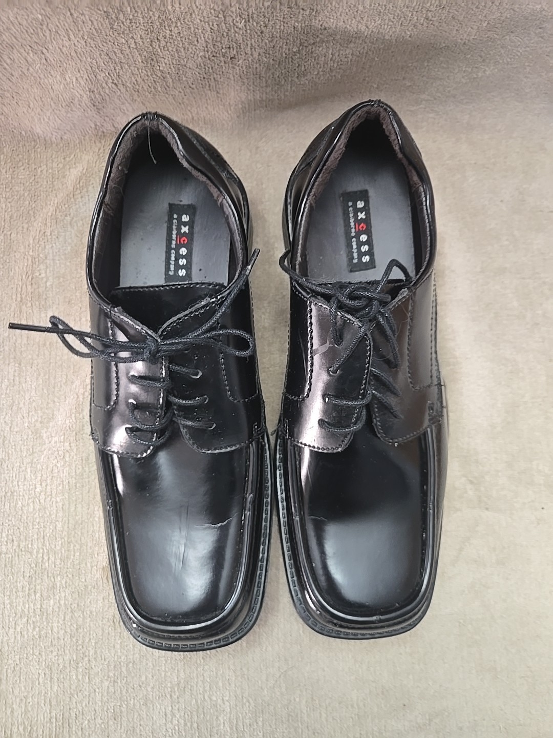 SAOLA Scarpe eleganti stringate Axcess by Claiborne nere in pelle da uomo taglia 9 5 DW