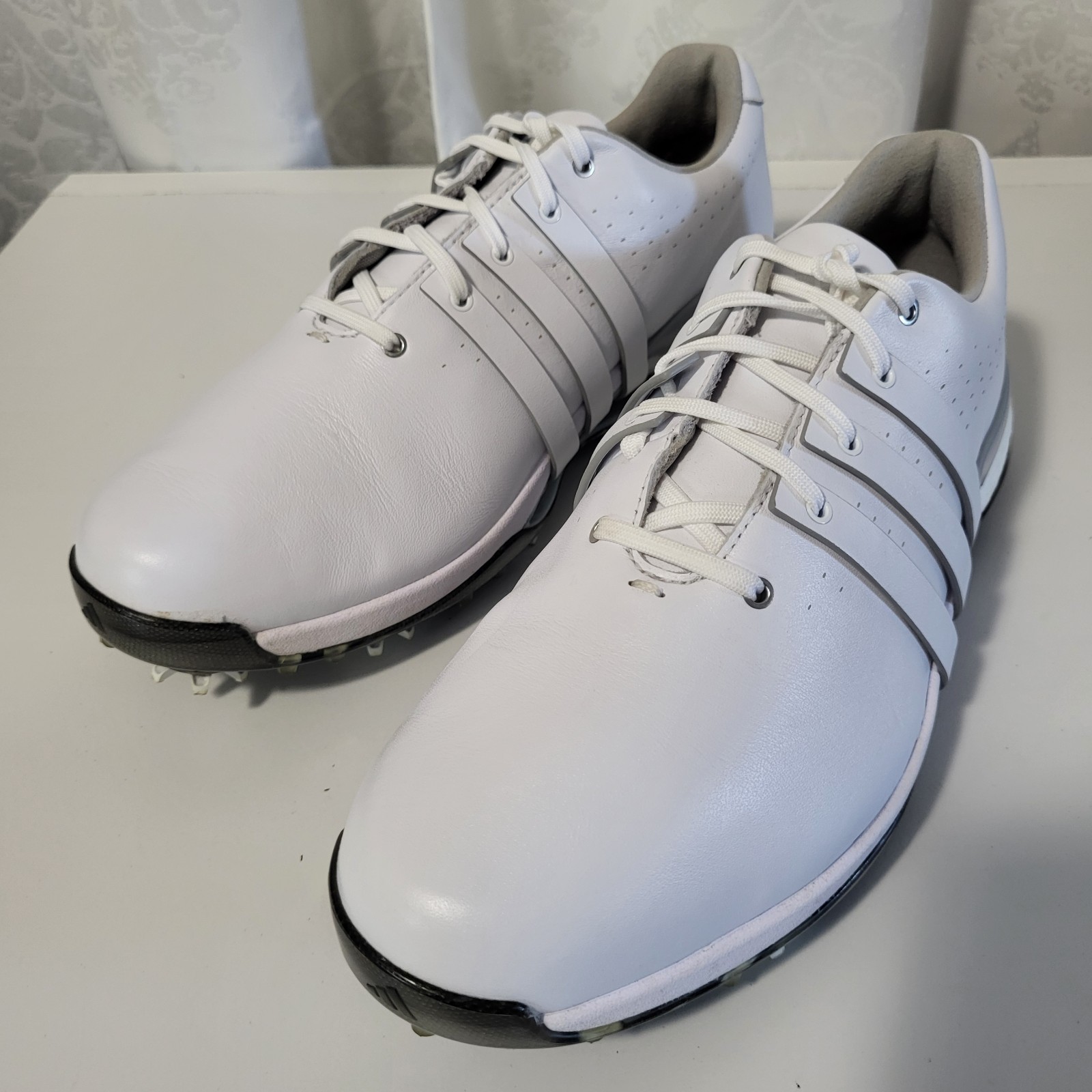 Sz 9.5 White