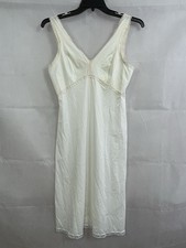 Vintage Wonder Maid Full Slip Lord Taylor Union Made USA Size 38 Non Cling
