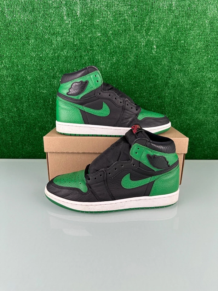 Talla 9.5 - Jordan 1 Retro OG Alto Verde Pino 2.0 Foto 2 de 4