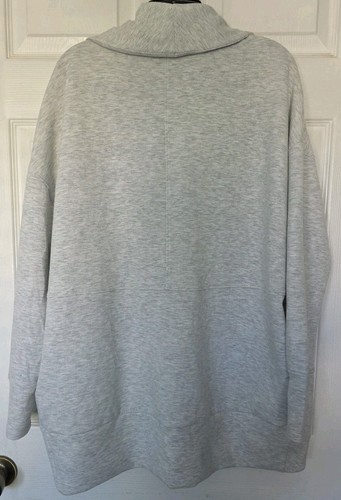 Cárdigan gris jaspeado Yogalicious Scuba London talla S usado en excelente estado - Imagen 2 de 7