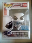 1529 Spider-Man (Oscorp Suit) - Funko (Exclusive) W/ Protector
