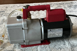 Robinair 15400 Vacuum Pump 4 CFM 1/3 HP HVAC Refrigeration Service Pump 115V
