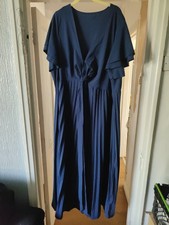 A Used Size 4XL Long Ladies Blue Dress Washed And Dried