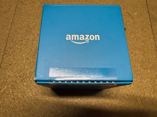 1 x Brand New, Sealed Amazon Echo Dot (3rd Gen) Smart Speaker - Sandstone Fabric - Picture 2 of 9