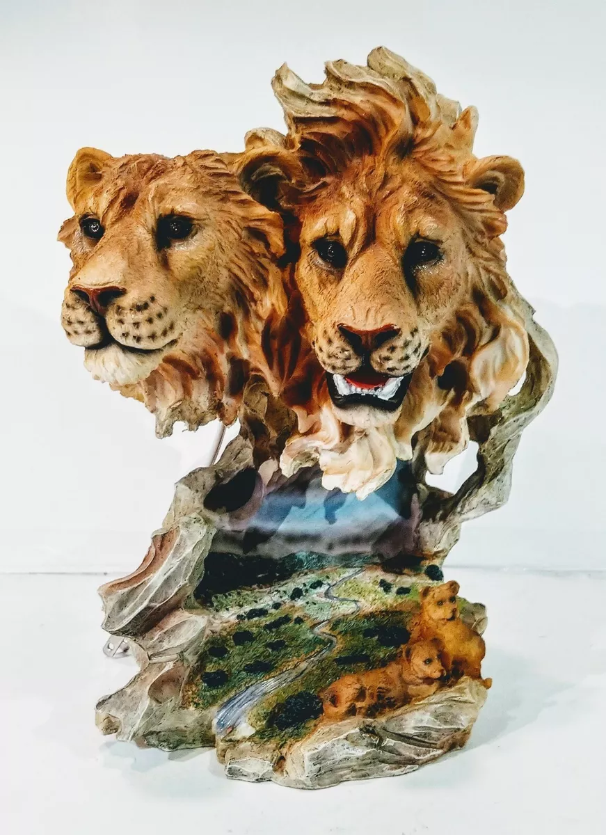 Vintage lion lamp deals
