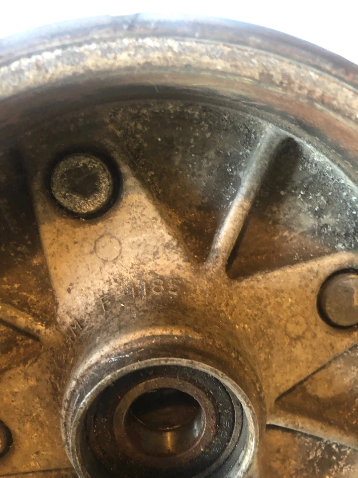 1988 Kawasaki Mule 1000 Used Front Brake Drum Hub Left or Right 41038-1185 - Image 3 of 3