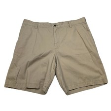 IZOD Comfort Shorts Mens Size 40 Khaki Tan Flat Front Cotton Casual NEW