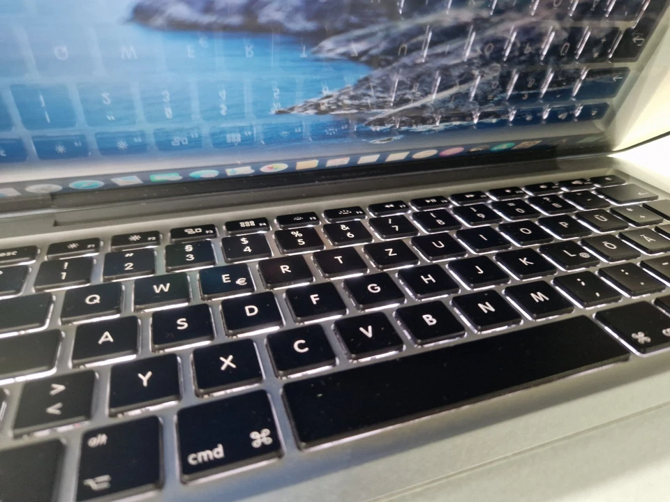 MacBook Pro 2012 13 Zoll-i5- A1278, 8GB Ram, 128GB SSD, Catalina - Bild 2 von 4