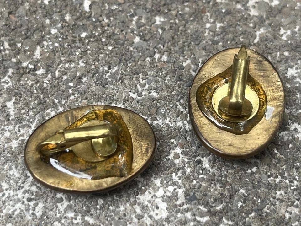 Aretes ovalados vintage años 60 clip sobre ágata de cuarzo en tono dorado 5/8"x7/8" Foto 2 de 3