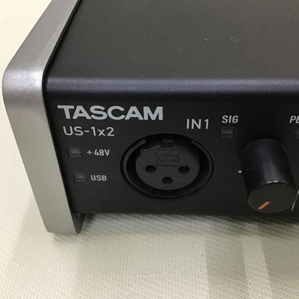 TASCAM US‑2x2 USB Audio/MIDI Interface 24‑bit/96 kHz – Junk & For Parts - Image 2 of 4