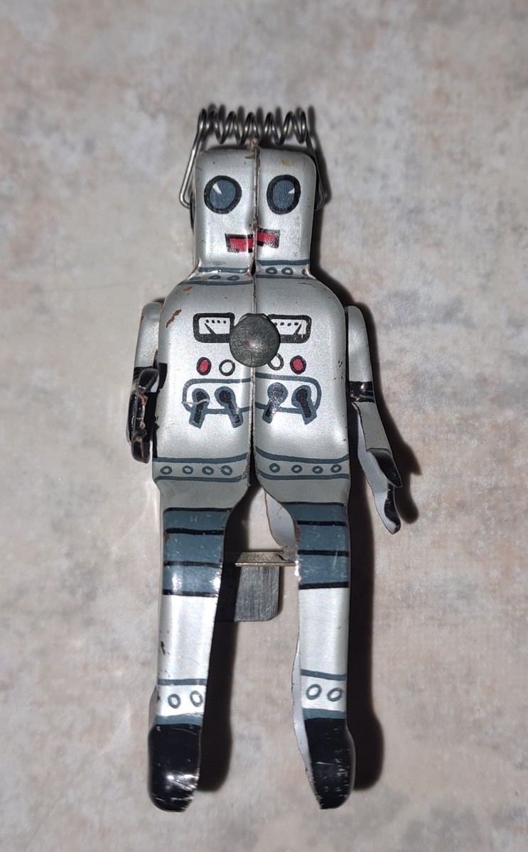 ロボット yuppenano Vintage Mechanical Walking Space Man Robot by Yoneya from the