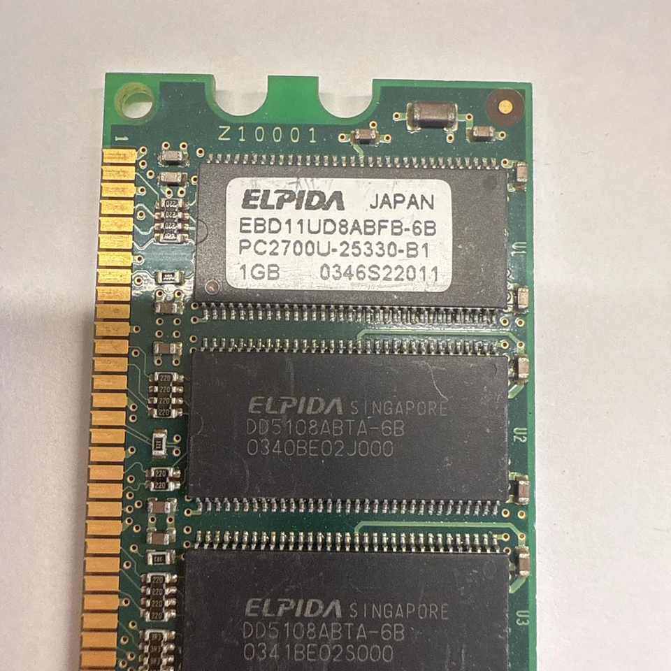 ELPIDA 256MB SDRAM PC133U CL3 168-Pin DIMM ( P/N: MC-4532CD647XF-A75 ) - Image 2 of 4