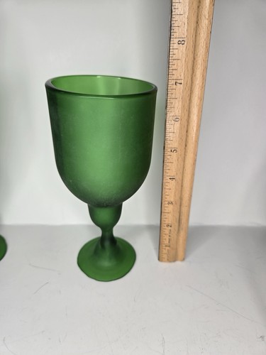 Set of 2 Green Frosted Wine Glasses, Mouth Blown Twisted Stem 7-inch Tall Glass - Picture 3 of 8