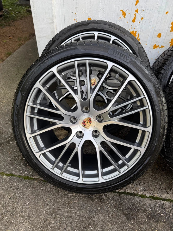 Original Porsche Panamera 971 21" Winterräder Exclusive G2 w. NEU Winterreifen - Bild 2 von 4