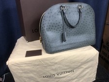 Louis Vuitton RARE LIMITED EDITION Authentic Alma GM Ostrich Grey Handbag CHICK