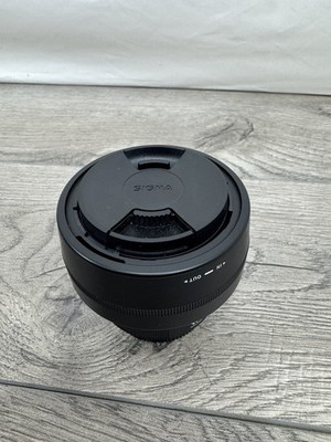 SIGMA 56mm f/1.4 DC DN Autofocus Lens for Sony E-Mount, 55mm Filter