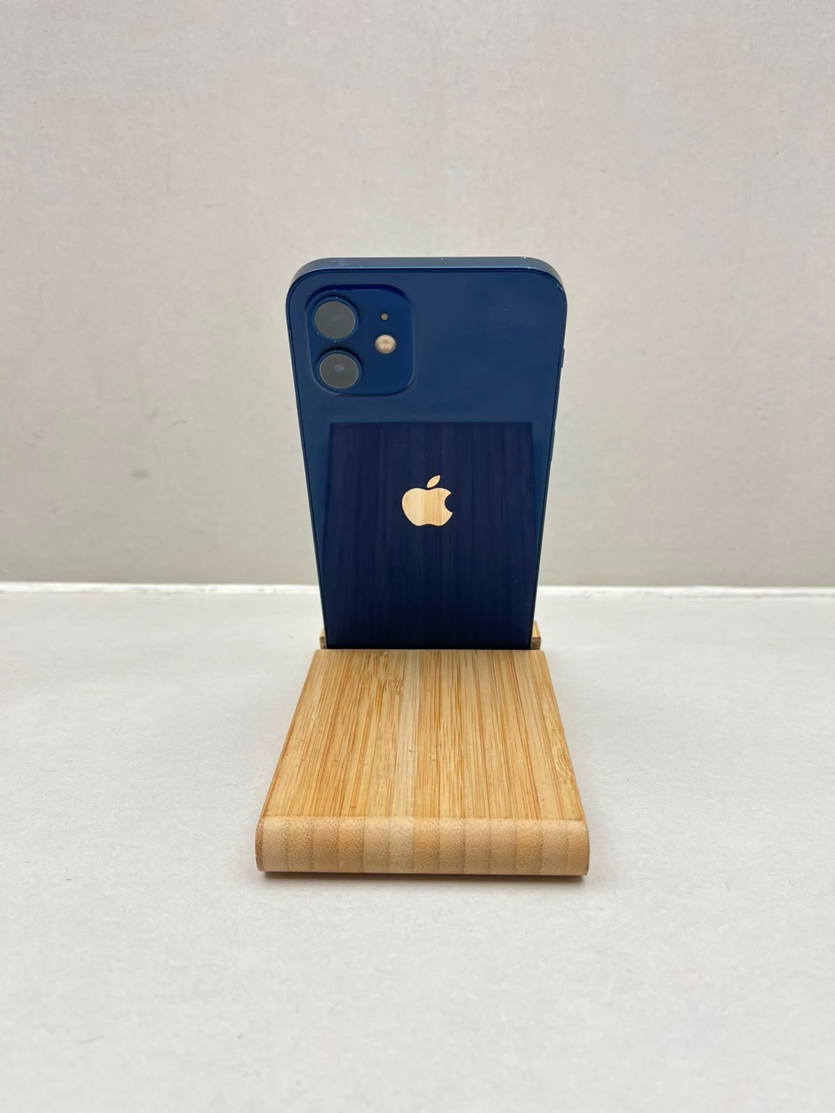 Foto 5 van Apple iPhone 12 Blau 128GB – Gebraucht – Tonprobleme