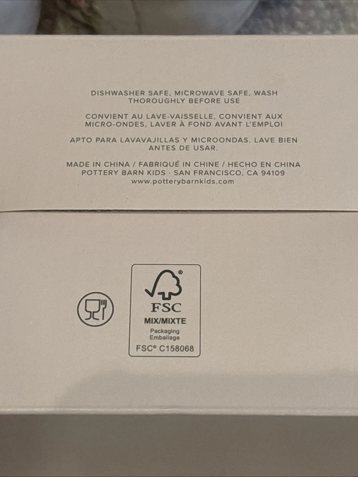 Juego de 2 tazas Pottery Barn Kids LoveShackFancy para conejito de pascua Foto 3 de 4