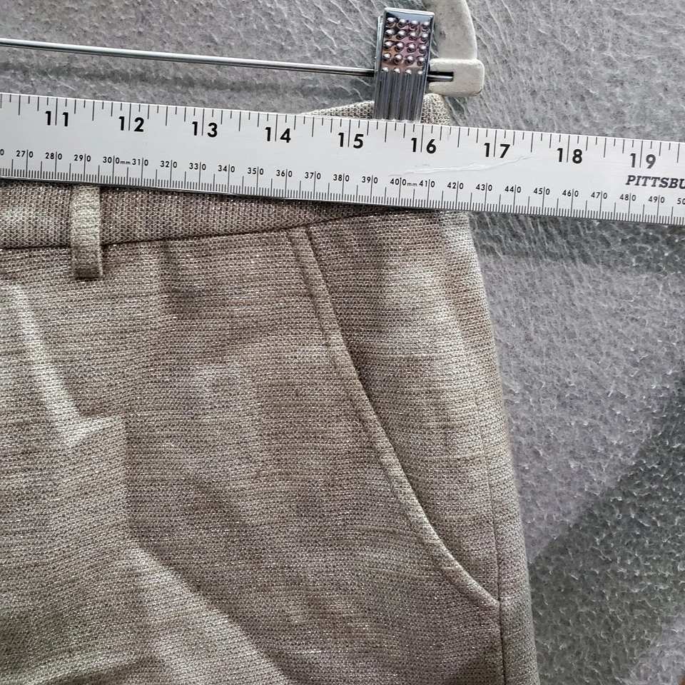 Shorts femininos Juicy Couture 10 cinza chino metálico cintilante cintura alta costura interna 2,5" - Imagem 3 de 4