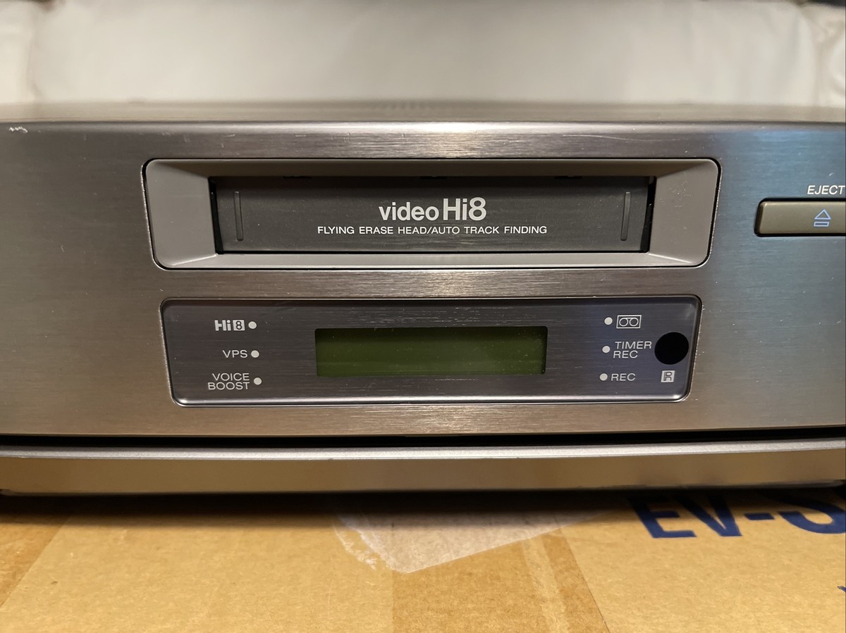 Magnétoscope SONY EV-S9000E PAL Hi8 - Photo, audio & vidéo