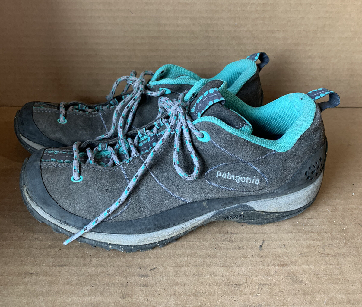 Patagonia Women's Hiking Shoes w/ Vibram Soles Size 8.5 Bly