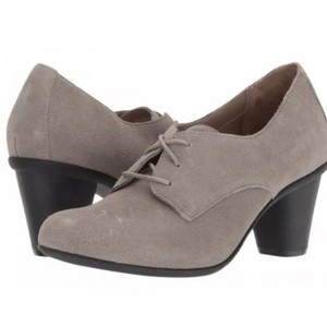 vionic women's oxfords