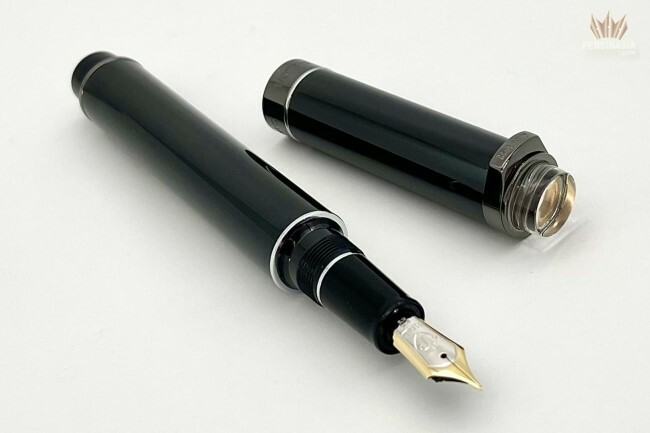 SAILOR LIMITED EDITION 110TH ANNIVERSARY KUROGANE FOUNTAIN PEN