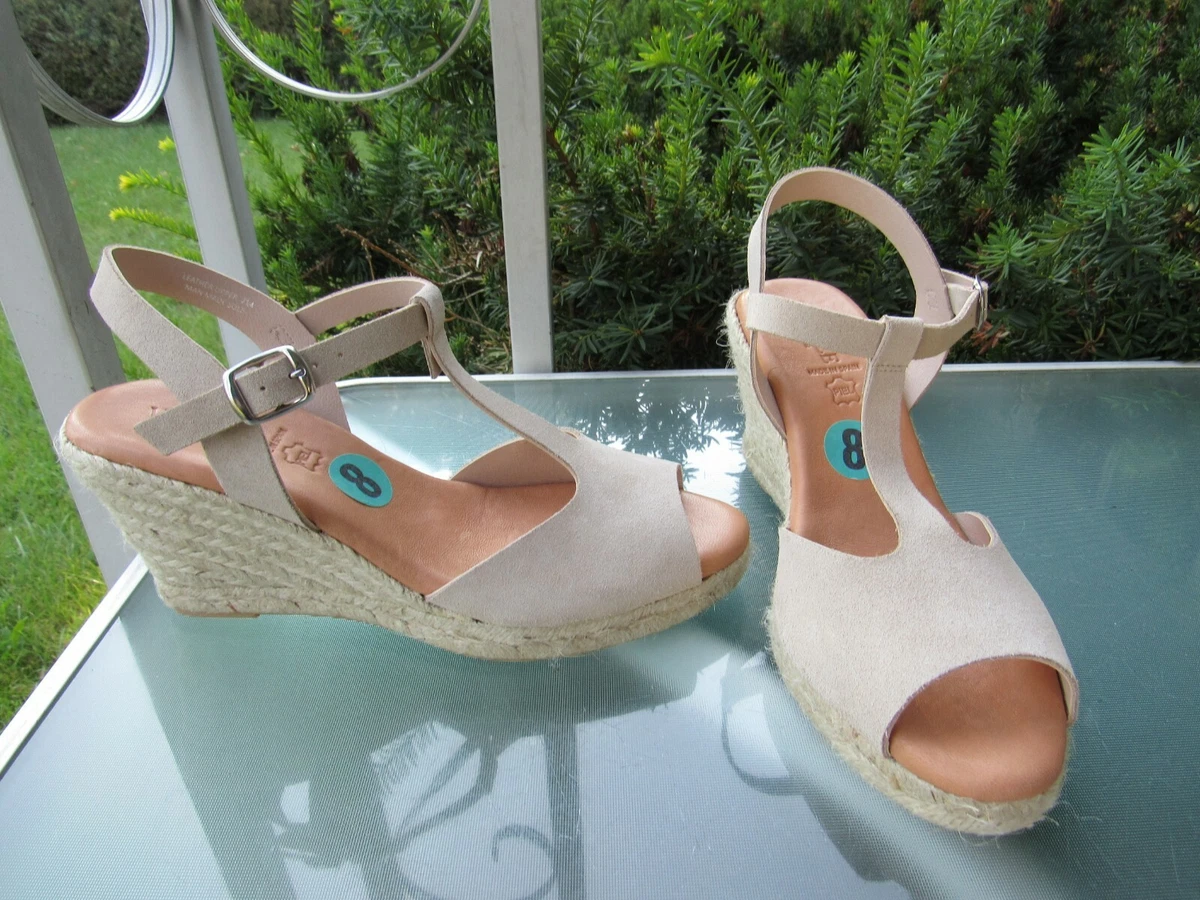 VISANZE Womens size 8 Beige Suede T Strap Open Toe Espadrilles Wedge Sandals NEW