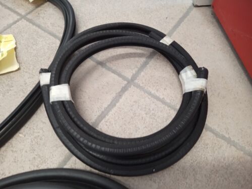 KIT GUARNIZIONI COMPLETO VETRI E PORTE FIAT 500 L EPOCA INSERTI CROMATI E COPRIG - Imagen 9 de 14