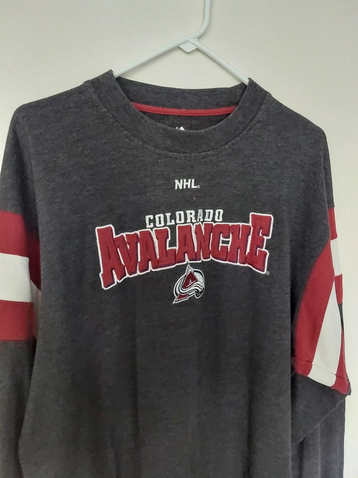 Colorado Avalanche Long Sleeved Gray Maroon & White Majestic Pullover (Sz-XL) - Image 2 of 4