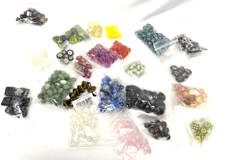 1 lb. Mixed Glass Bead Lot  Assorted Colors Sizes Jewelry Making Supplies