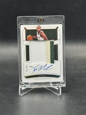 2022 Panini National Treasures Khris Middleton Colossal Jumbo Patch Auto /25