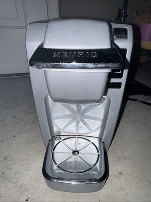 Keurig K10 Mini Plus Coffee Brewer Maker Silver 6oz 8oz 10oz Capacity Working