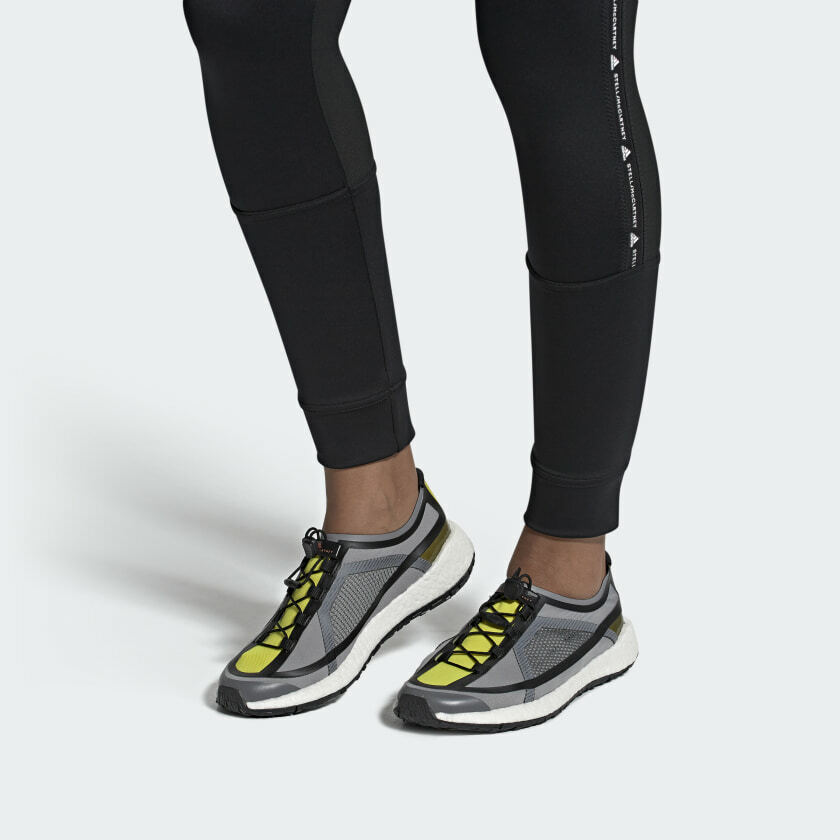 adidas Women's by Stella McCartney PULSEBOOST HD SHOES