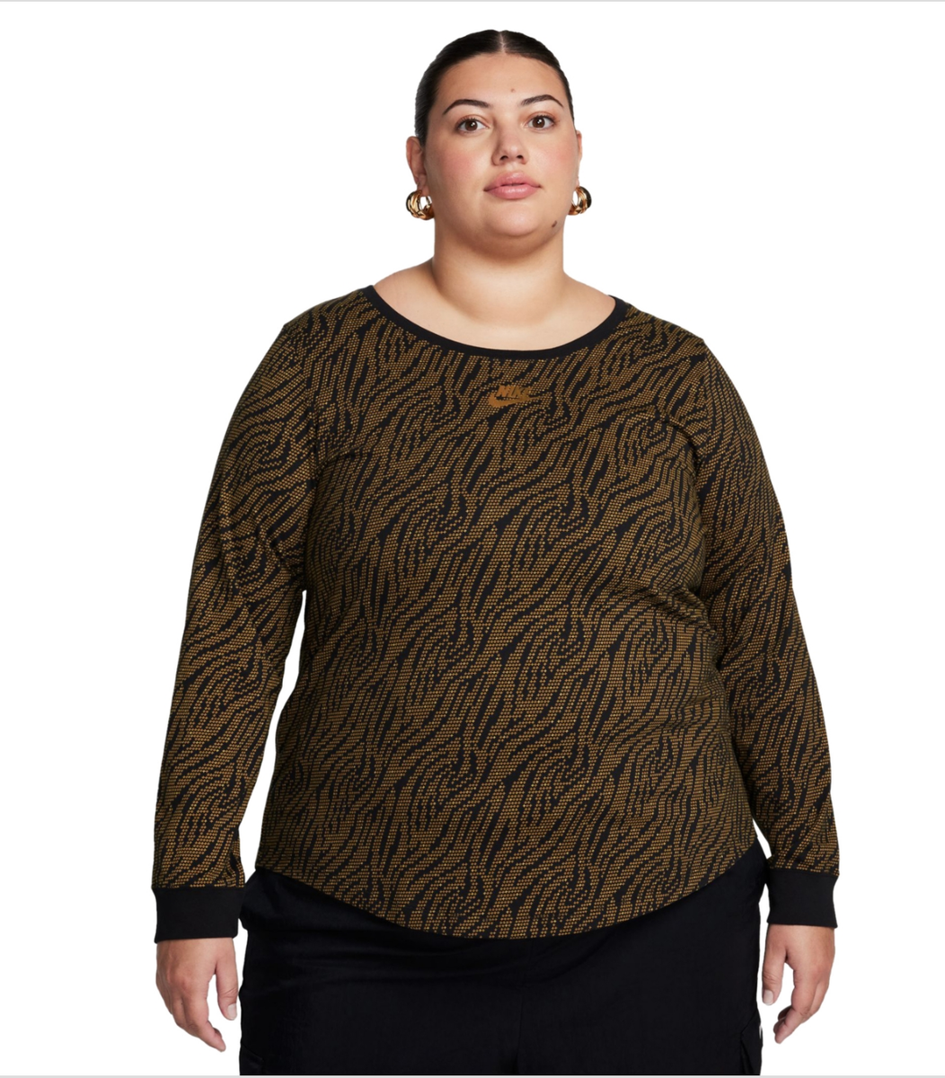 nike plus size long sleeve